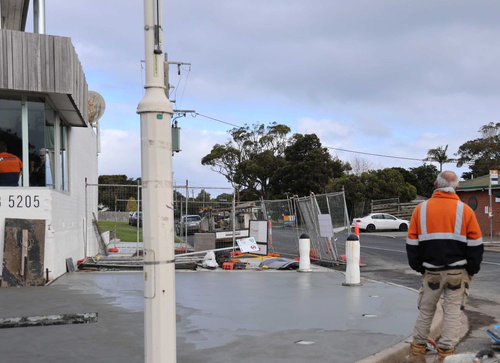 Praise pours in as San Remo footpath (finally) completed post image