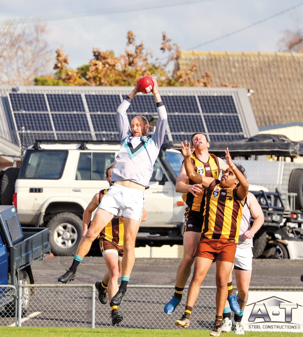 Toora breaks through as Hawks hit low post image