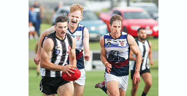 Panthers hold sway in nailbiter post image