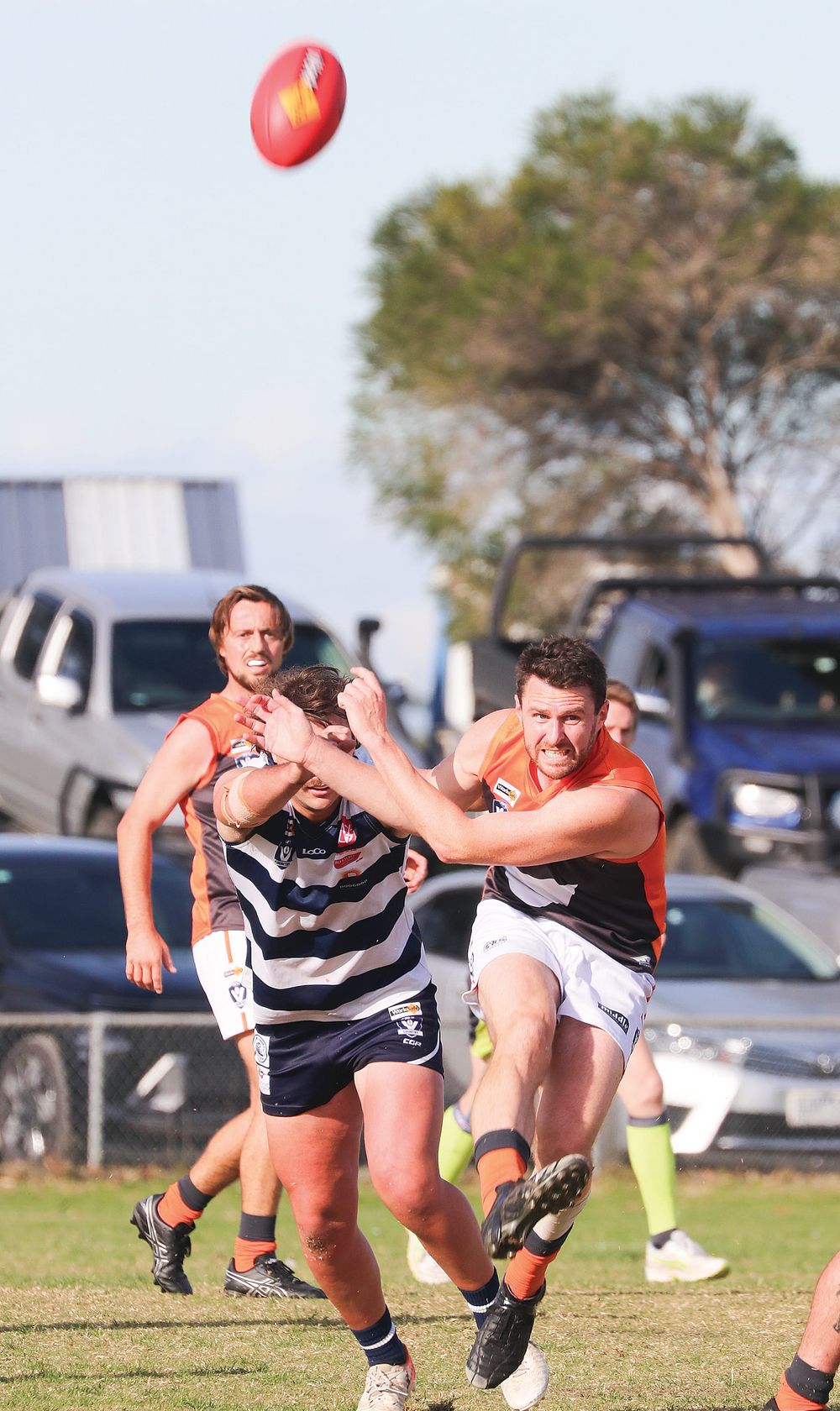 Giants put up a fight against Nar Nar Goon post image