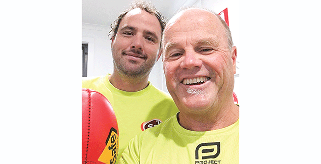 Hally umpires 600th game post image