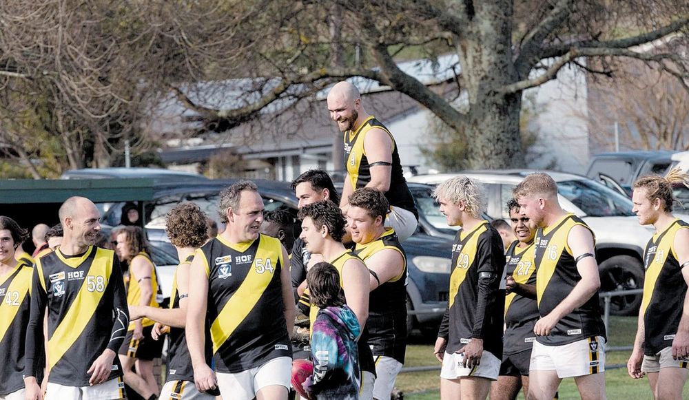 Another sore loss for Mirboo North Tigers post image