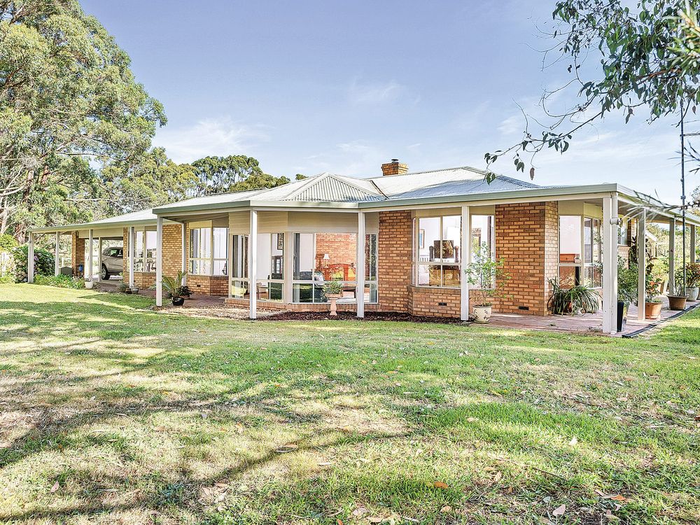 A tranquil lifestyle on 8.35 acres post image