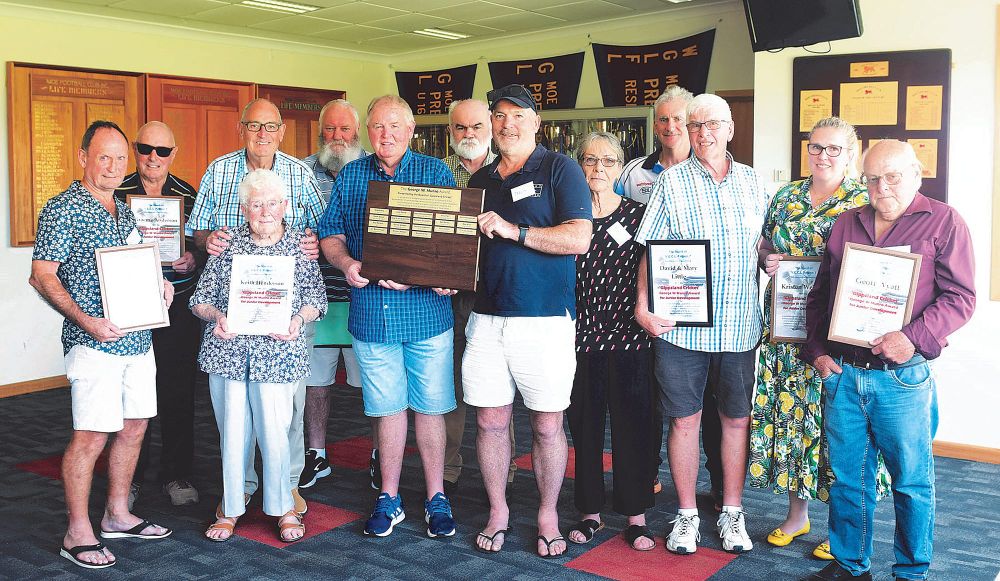 Local cricketers awarded post image