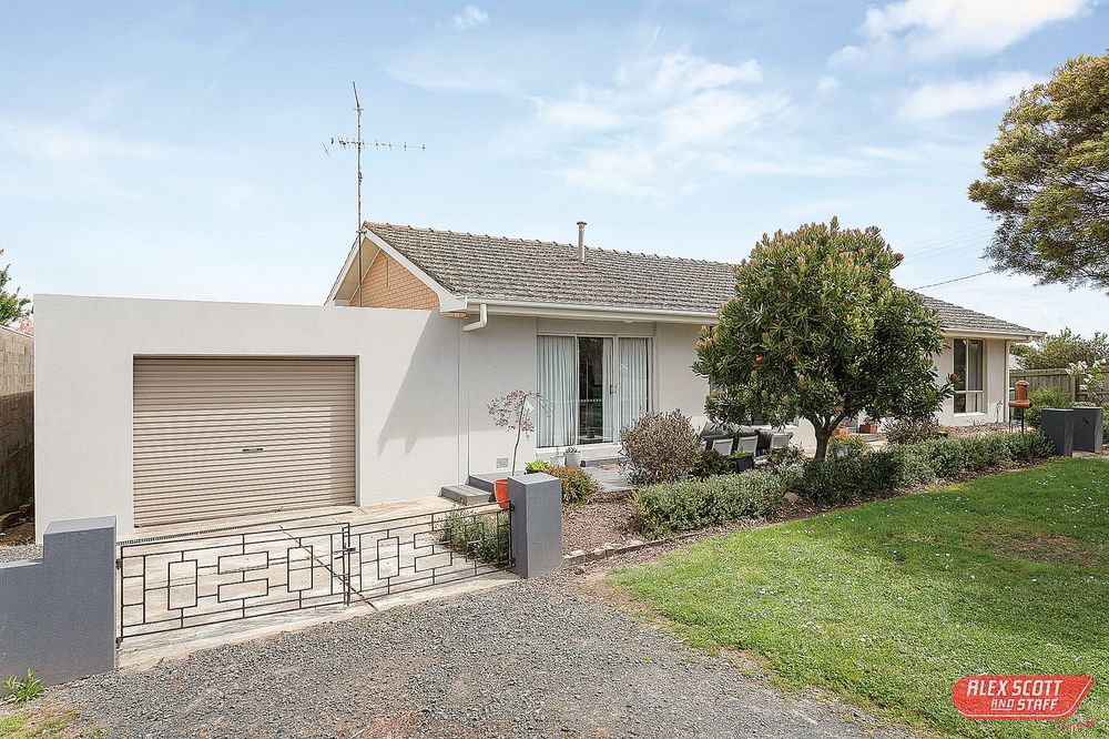 A classic 70s renovation post image