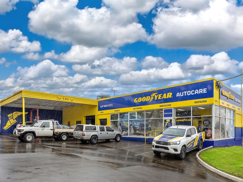 Rubber hits the road at record Leongatha auction post image