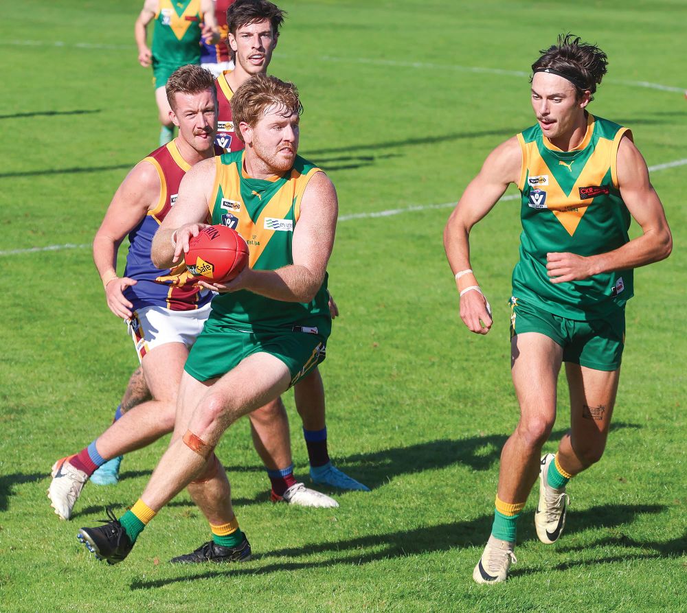 Tight tussle for newlook Moe and Leongatha post image