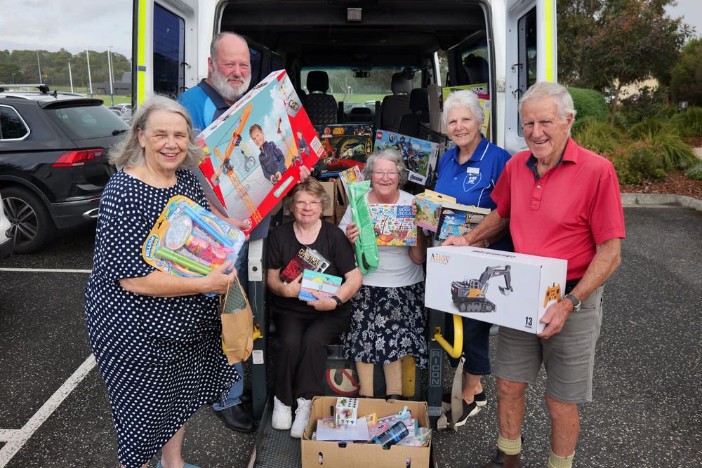 Newhaven College helps St Vinnies support the community post image