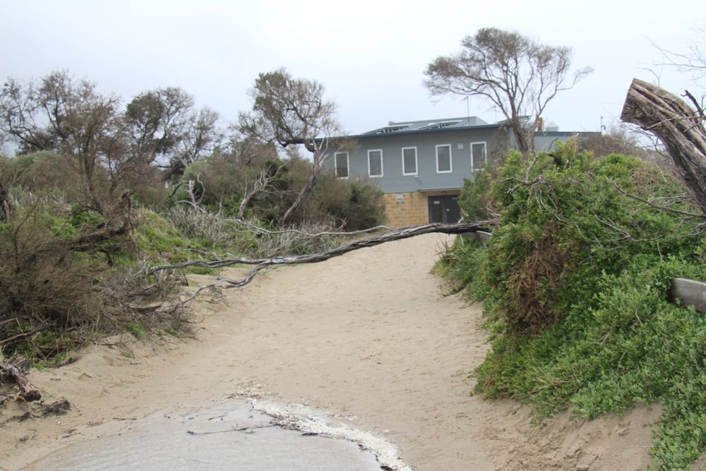 Wild storms and high tides lash the Bass Coast post image