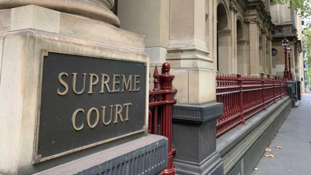 Phillip Island murder trial: Is there a crack in the wall? post image