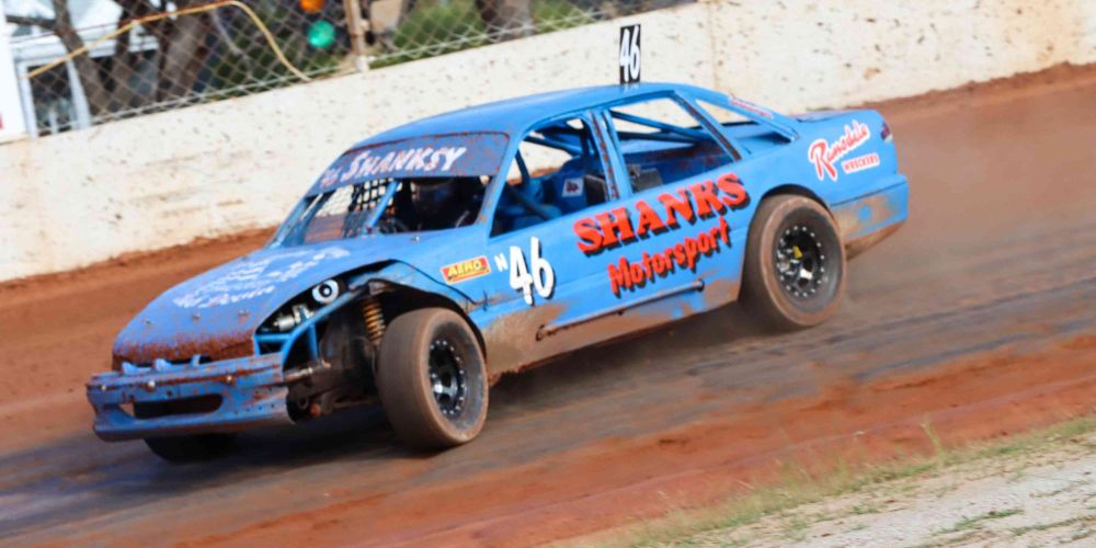 Nyora Raceway to rock race fans with action on the dirt post image