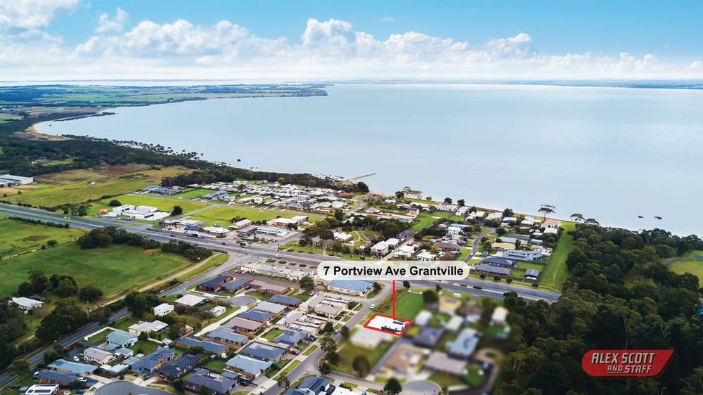 Environmentally friendly home, walking distance to shops and foreshore post image