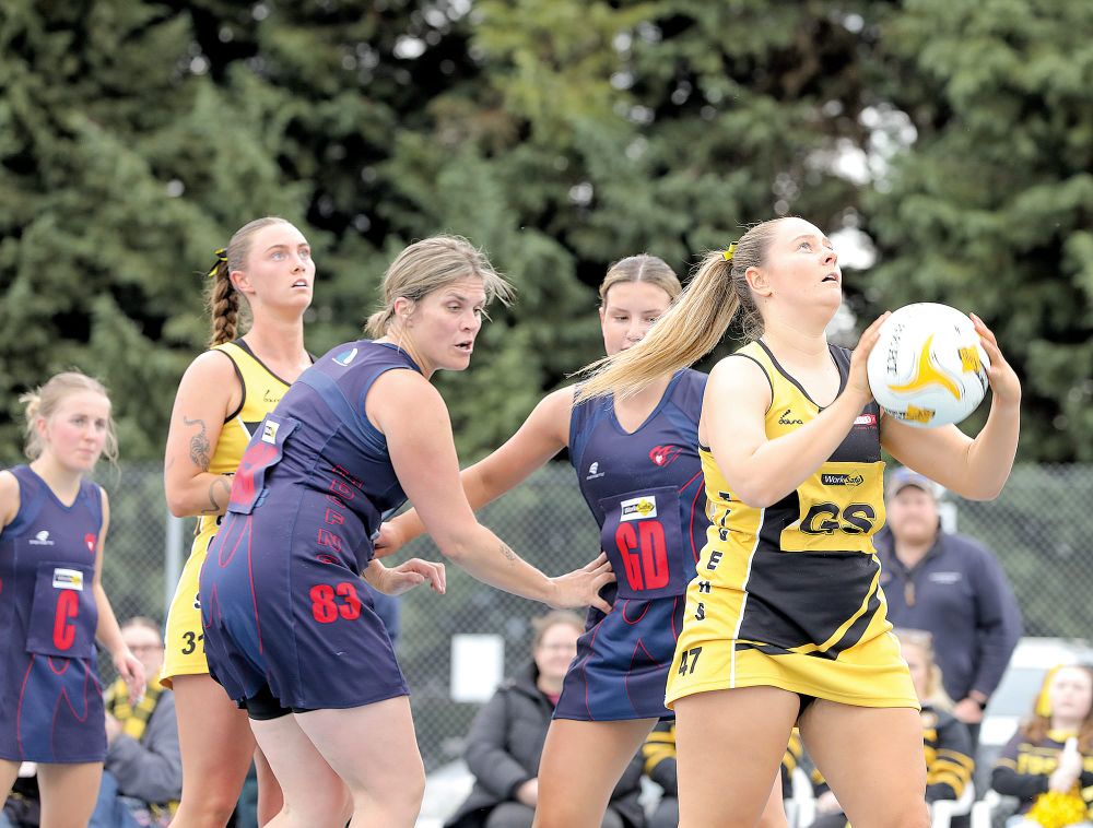 Gripping finals match as MDU secure second cup of the day post image