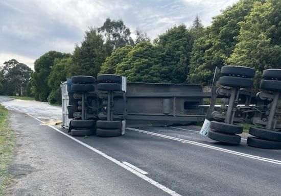 Truck rollover on South Gippsland Highway post image