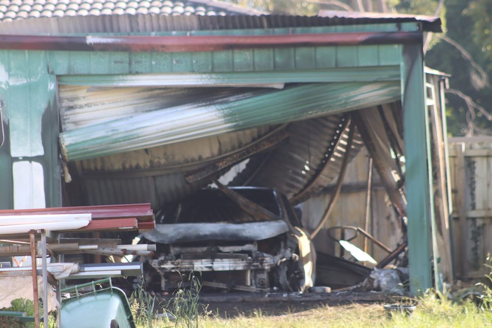 Local fire brigades contain fire threat in Leongatha post image