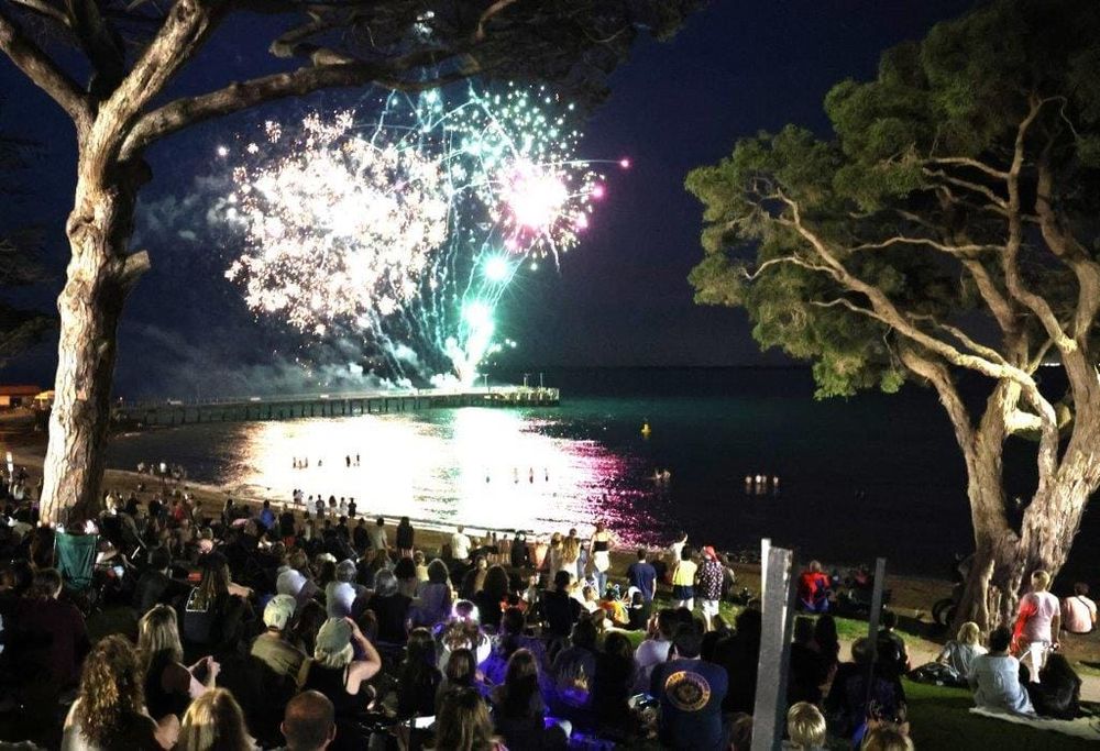 Inverloch's fireworks down at the beach, please post image