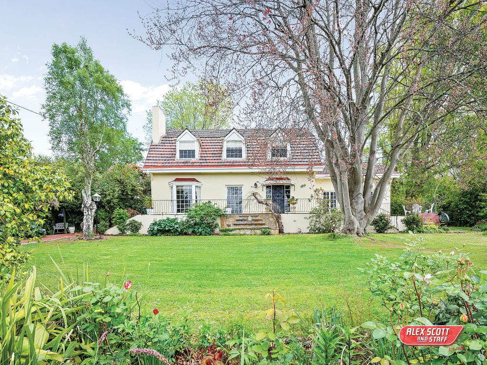 Iconic Leongatha residence - spacious block - superb location post image