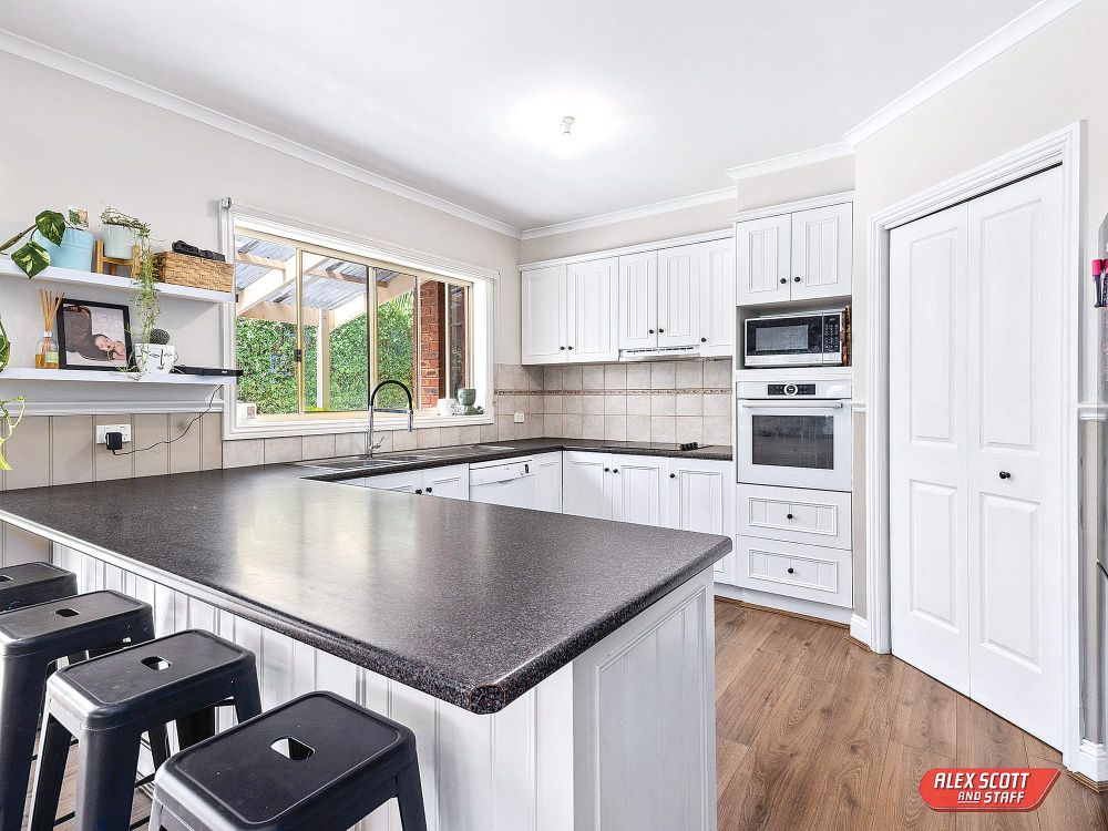Quiet location - spacious living post image