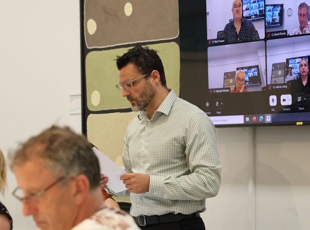 Hands off Geelong! - Shire’s top execs go west post image