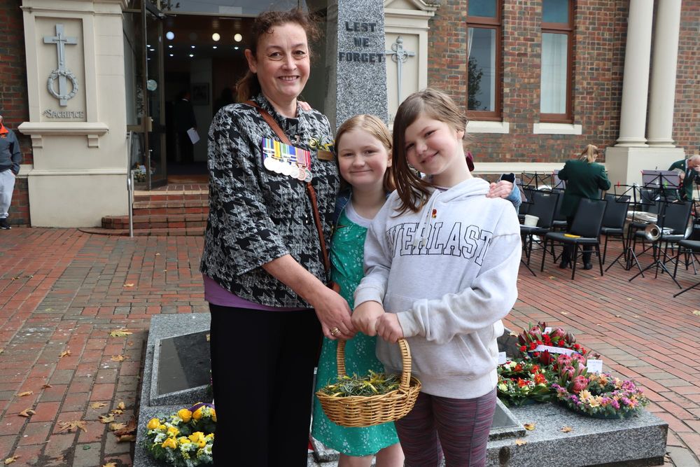 Moving Anzac Day service in Leongatha post image
