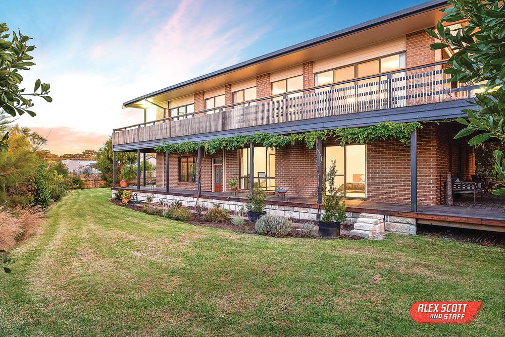 Beautiful home including your own private mooring buoy post image