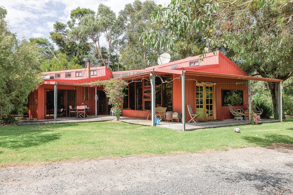 Off grid, country living post image