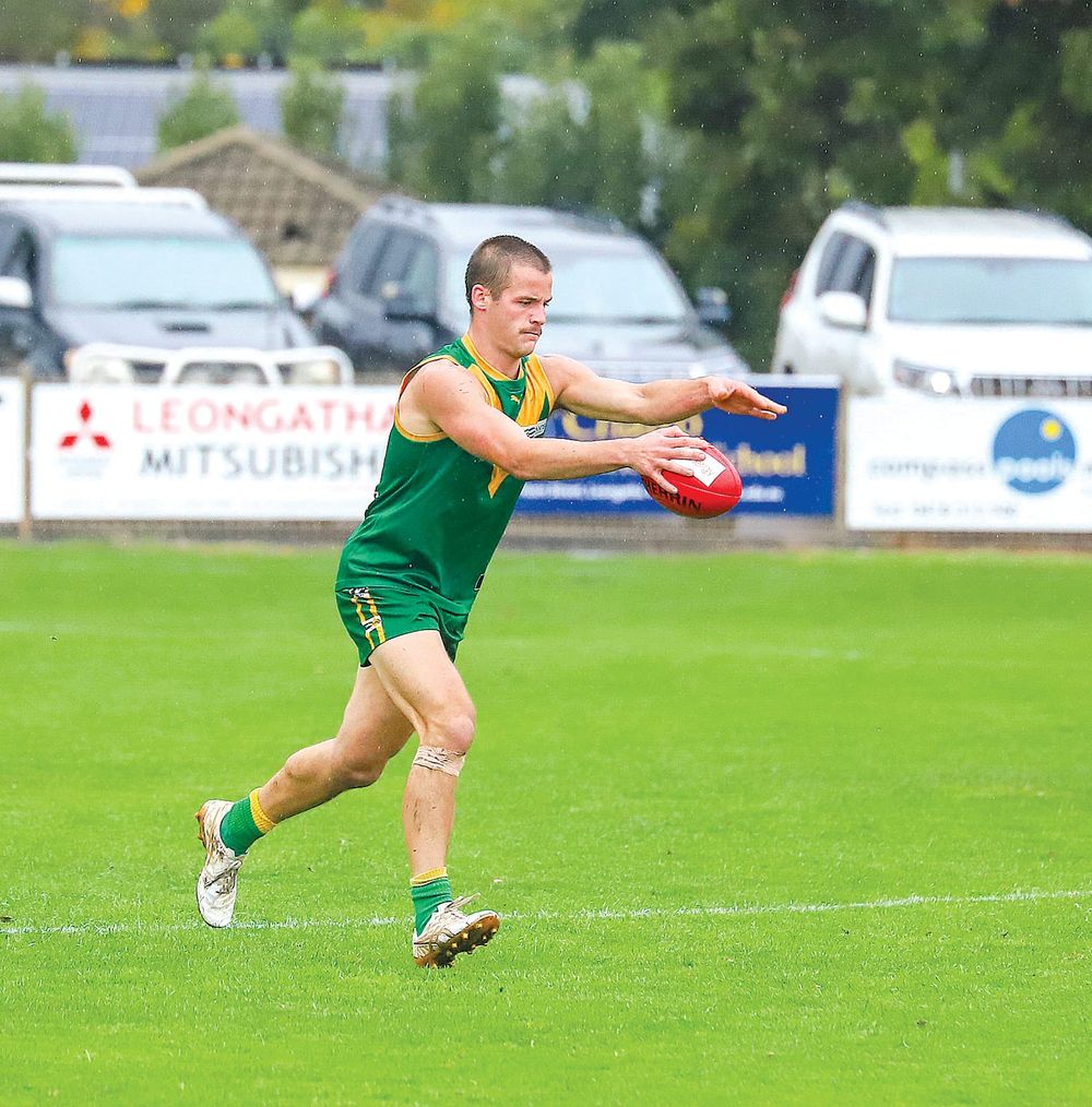 Leongatha holds off Traralgon post image