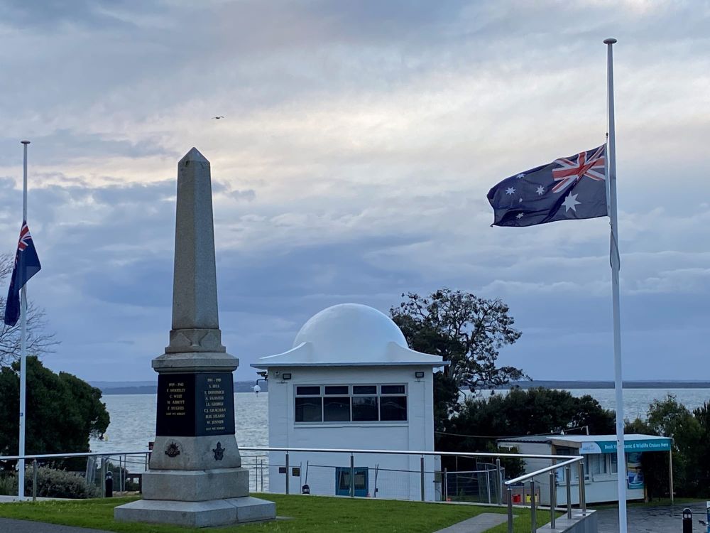 Minutes’ silence for the Queen at Bass Coast council meeting post image