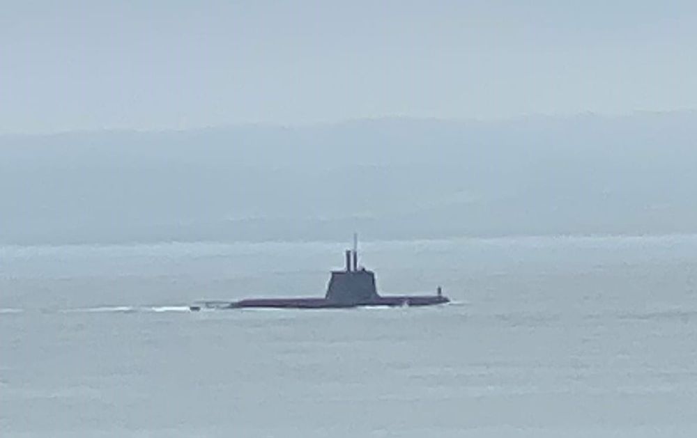 Australian Navy submarine back in Westernport post image