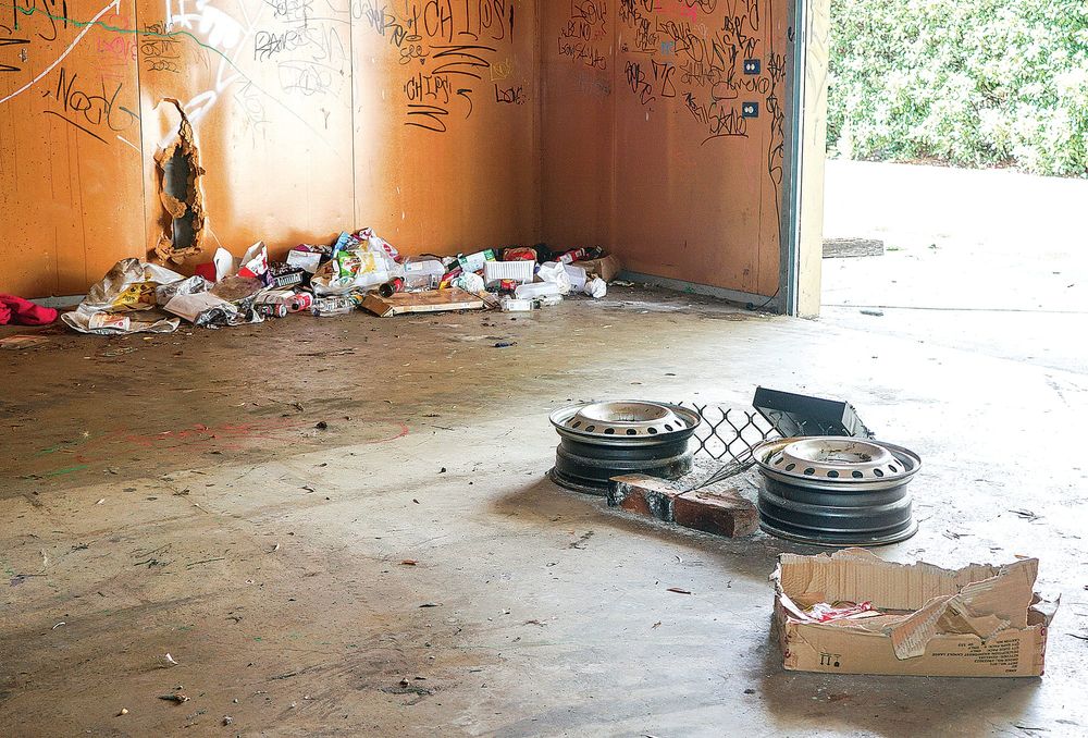 Locals fed up - Resident takes former campus upkeep into own hands post image