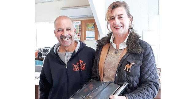 Happy customers at Wonthaggi’s Fixit Café post image