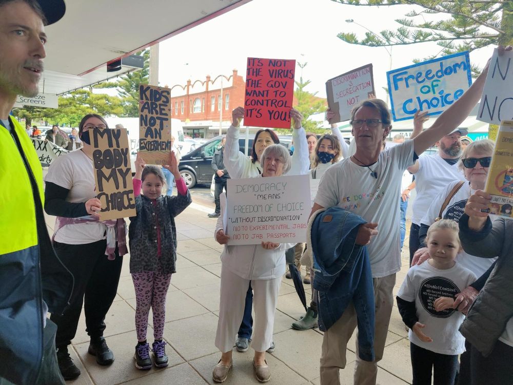 Protest against mandatory jabs, vaccine passports post image