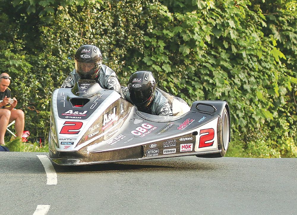 Sidecar racing returns to the Island post image
