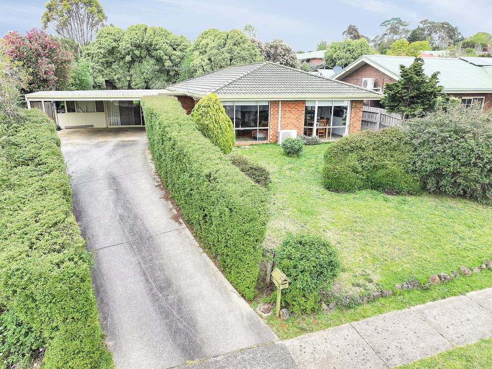 Stylish abode in Laura Grove post image