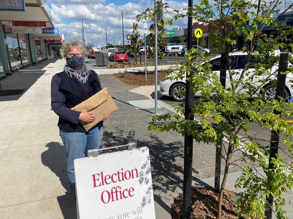 Sacked former mayor seeks council redemption post image
