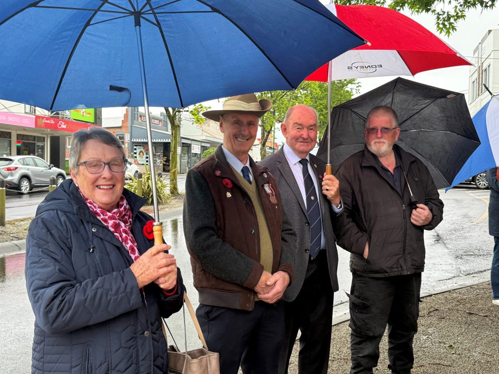 Rain no match for community as residents gather in reflection of Armistice post image