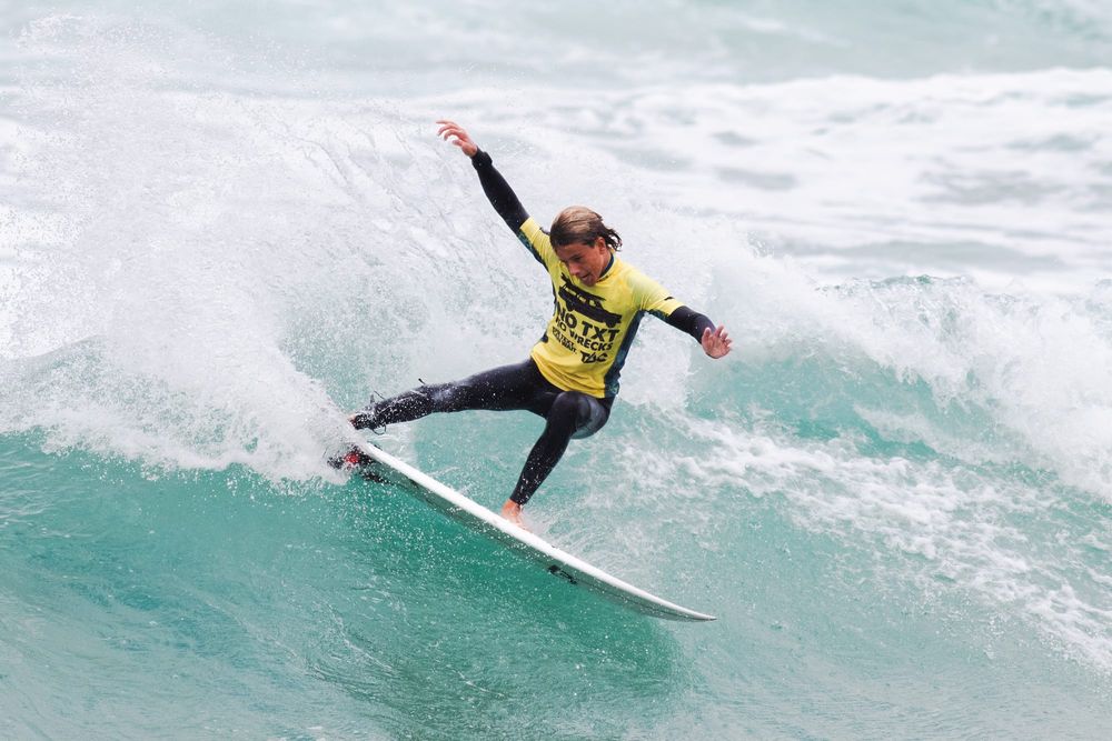 Seven top junior surfers from Bass Coast head to NSW for Australian Junior Titles post image