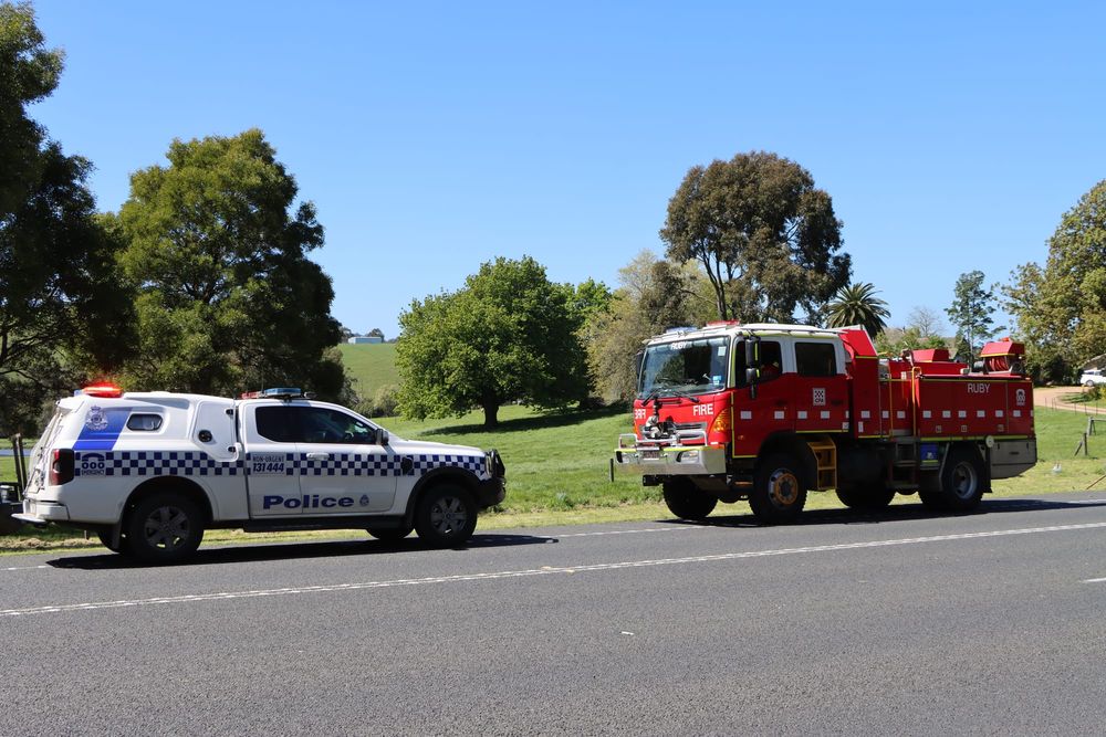 Police and fire brigades act swiftly after trailer incident post image