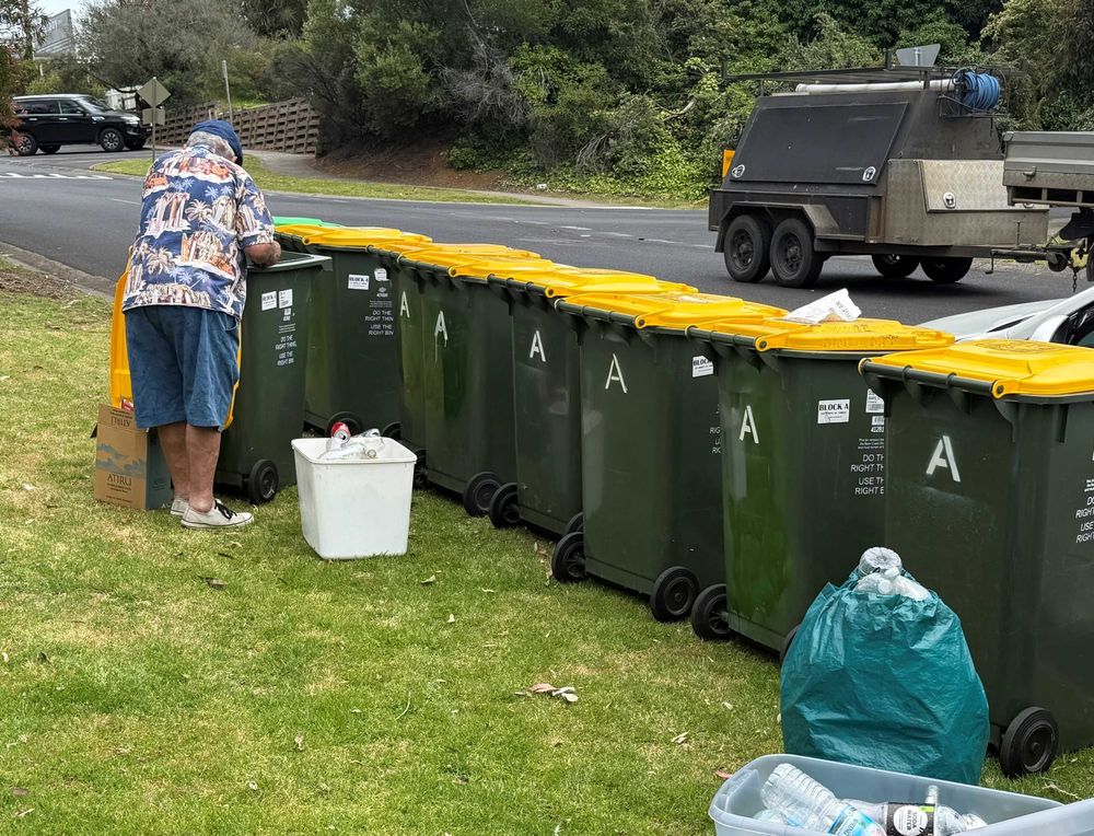 Making ends meet at Christmas… and every other day! post image