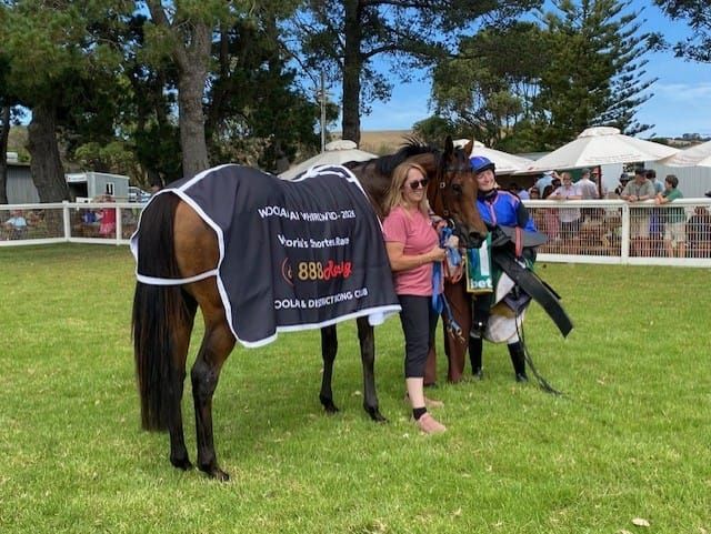 The Gov reigns in 888 metre dash at Woolamai post image