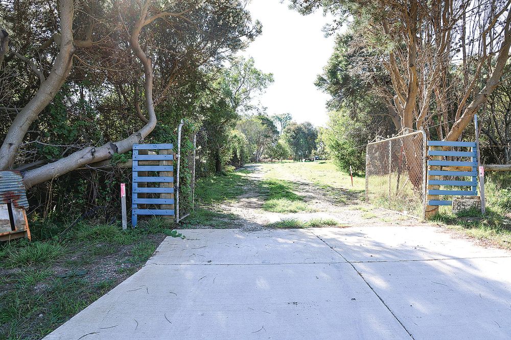 Community warns of commercial creep in Shetland Heights post image