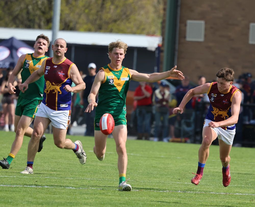 Three from three as Parrots' reserves go off to the big dance post image
