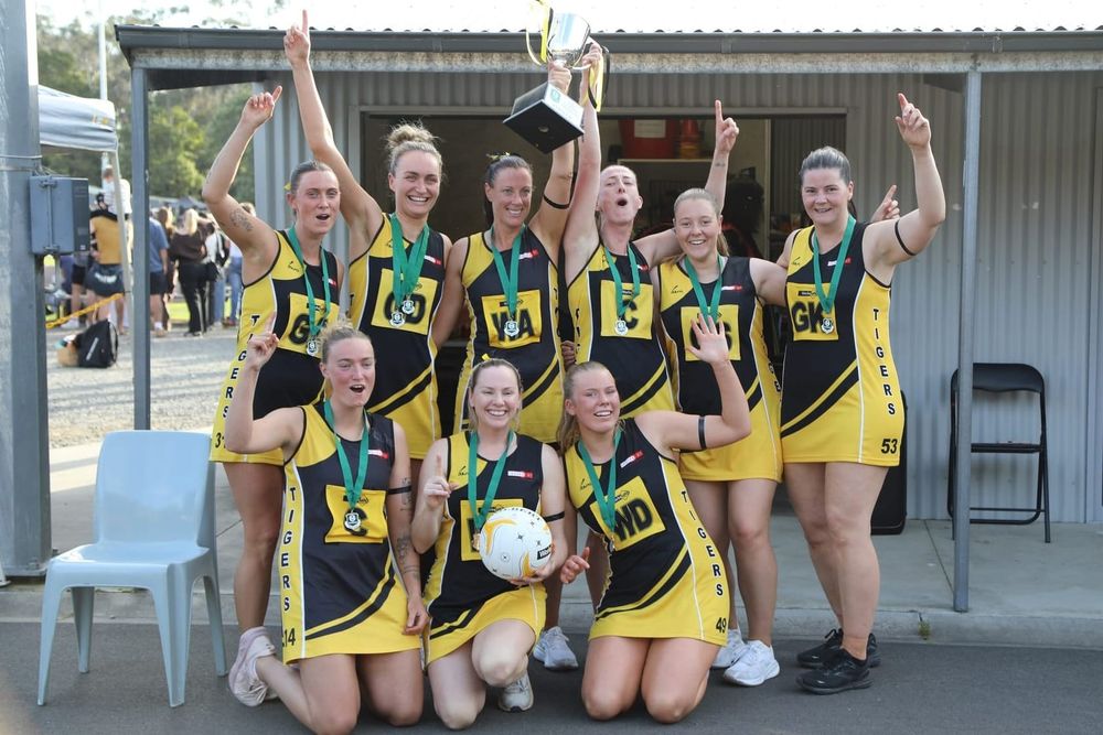 Undefeated Foster take A Grade flag with 34-goal win over Yinnar post image