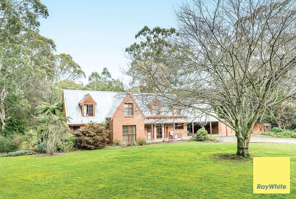 Extra large block still walking distance to town post image