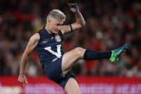 Dave Hughes brings 'Cooked' to Phillip Island post image