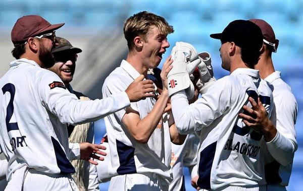 Harry Hoekstra breaks through again for Victoria on Day Three post image