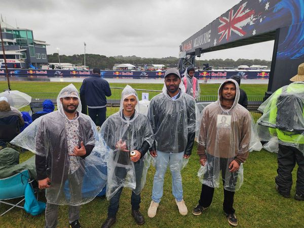 Update: No MotoGP action before 4pm on Sunday at Phillip Island post image