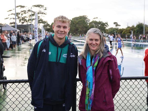 Homegrown netball star signs on again with Power post image