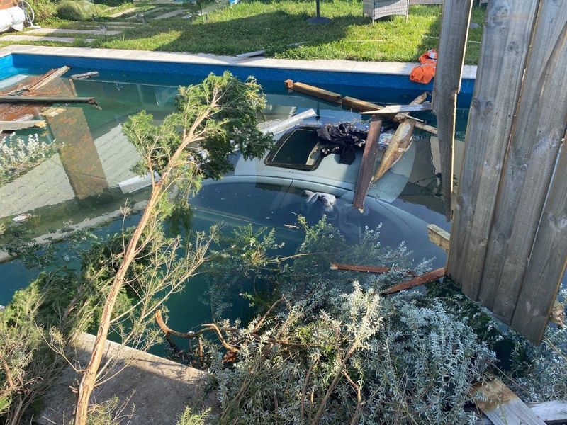 Inverloch NYE crashers take carpooling to next level post image