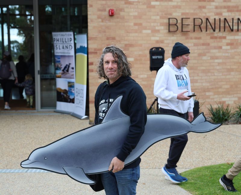 Whale of a time at Berninneit and Phillip Island post image